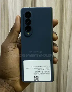 Samsung Galaxy Z Fold4 256 GB Black
