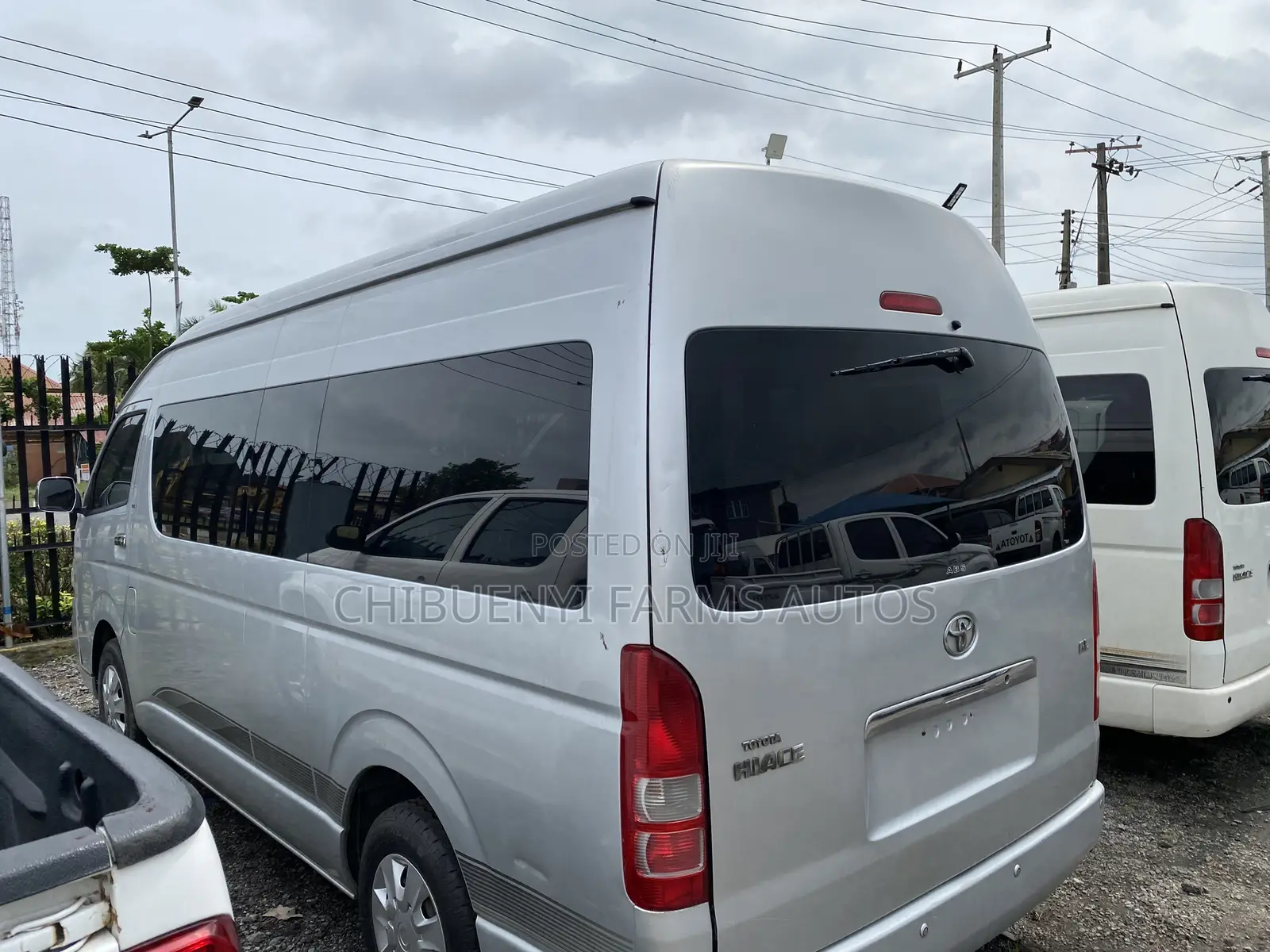 Toyota HiAce 2018 Silver