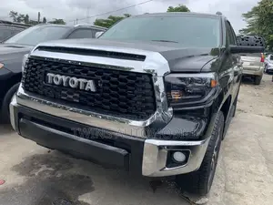 Toyota Sequoia 2015 Black