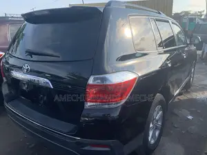 Toyota Highlander Limited 2012 Black