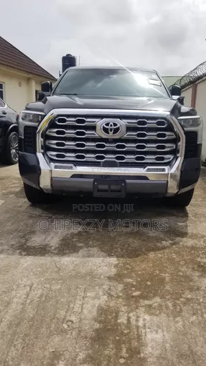 Toyota Tundra 1794 2022 Black