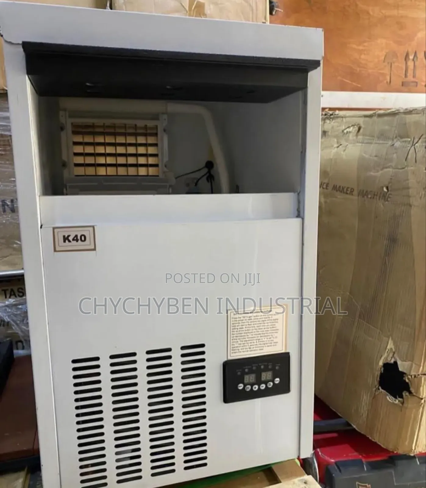 Ice Cube Machine