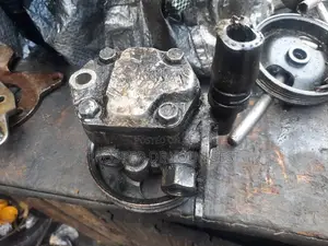 Power Steering Pump for Mitsubishi L200 2002 Model