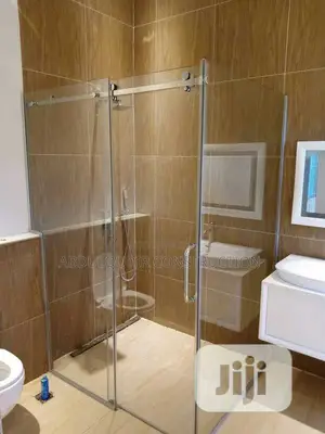 Termperd Shower Cubicle