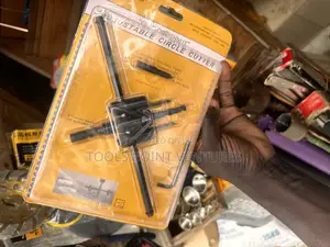 Adjustable Circle Cutter