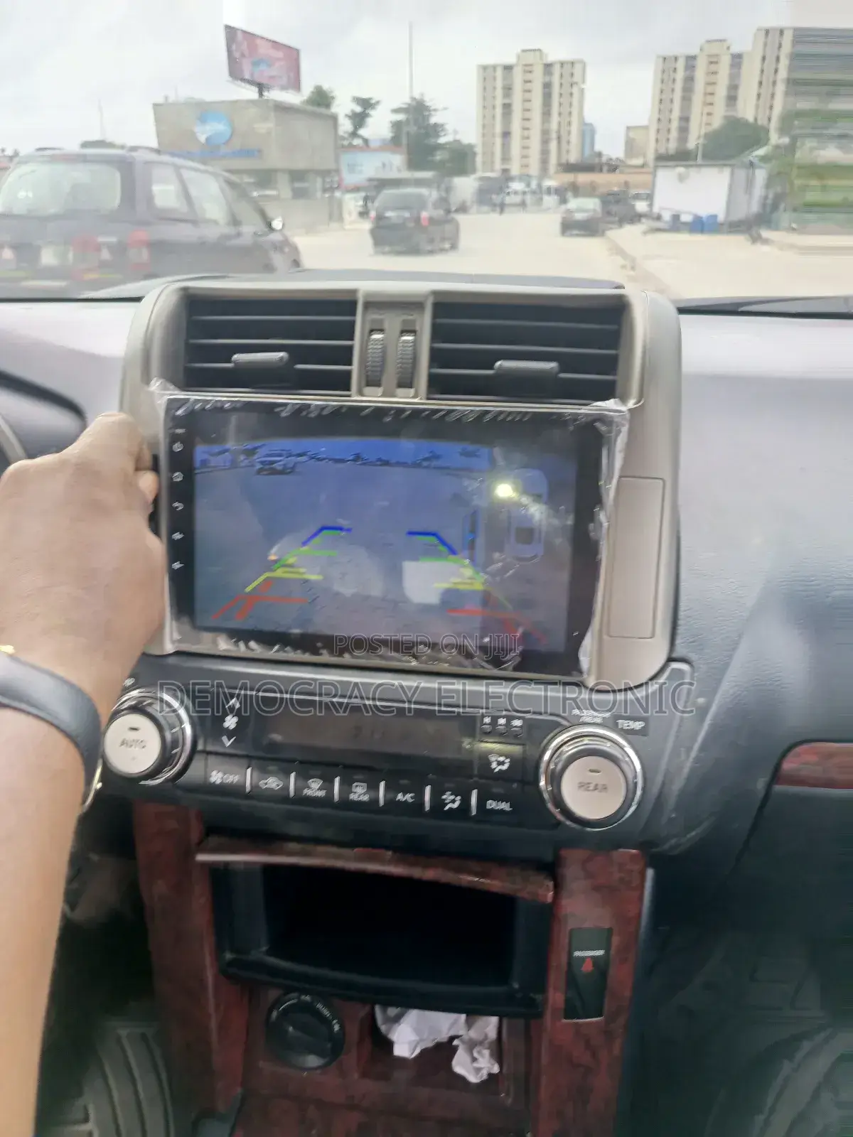 Toyota Prado (2010/2012) Android Screen With GPS Navigation