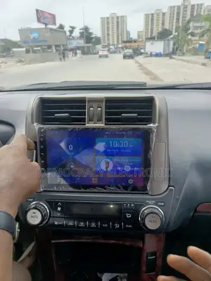 Toyota Prado (2010/2012) Android Screen With GPS Navigation