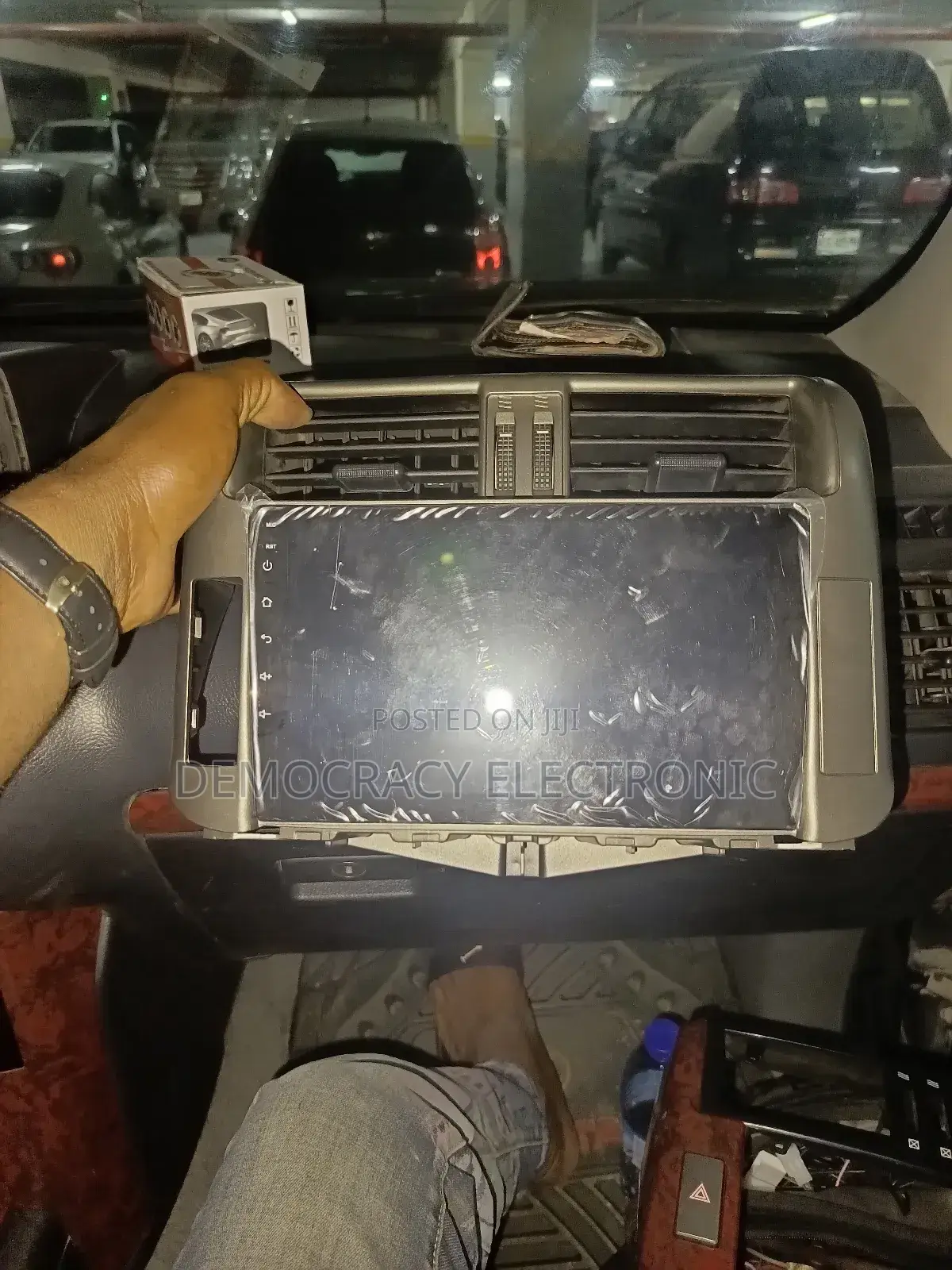 Toyota Prado (2010/2012) Android Screen With GPS Navigation