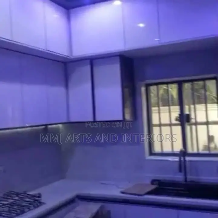 Interior Decorator