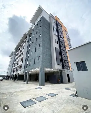 Mini Flat in Lekki Phase 1 for rent