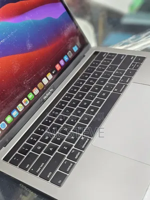 Laptop Apple MacBook Pro 2016 8GB Intel Core I5 SSD 256GB