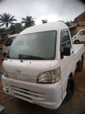 Daihatsu Hijet 2020 White