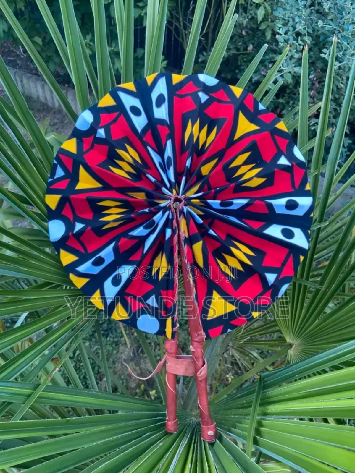 Afrika Leather Fan