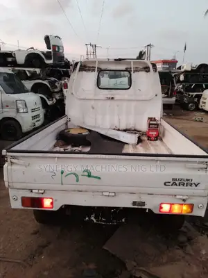 Suzuki Carry Delivery Truck