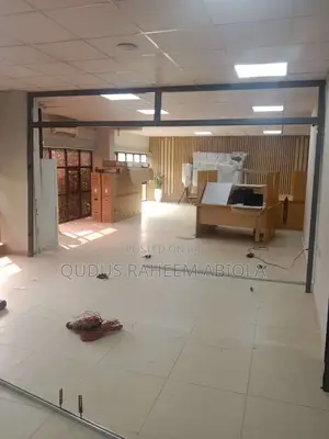 Aluminium Folding Partition