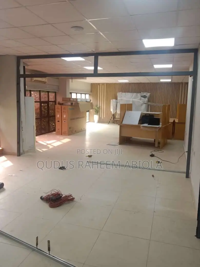 Aluminium Folding Partition