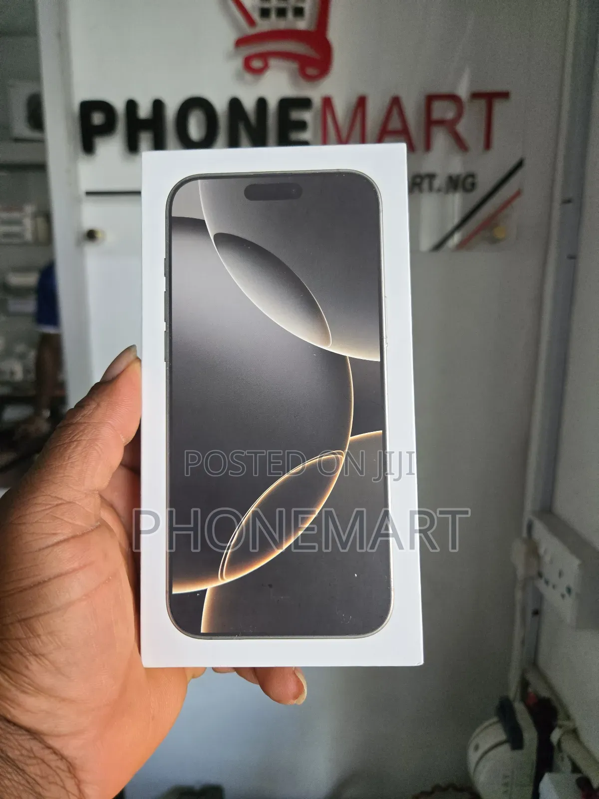New Apple iPhone 16 Pro Max 1 TB Gray