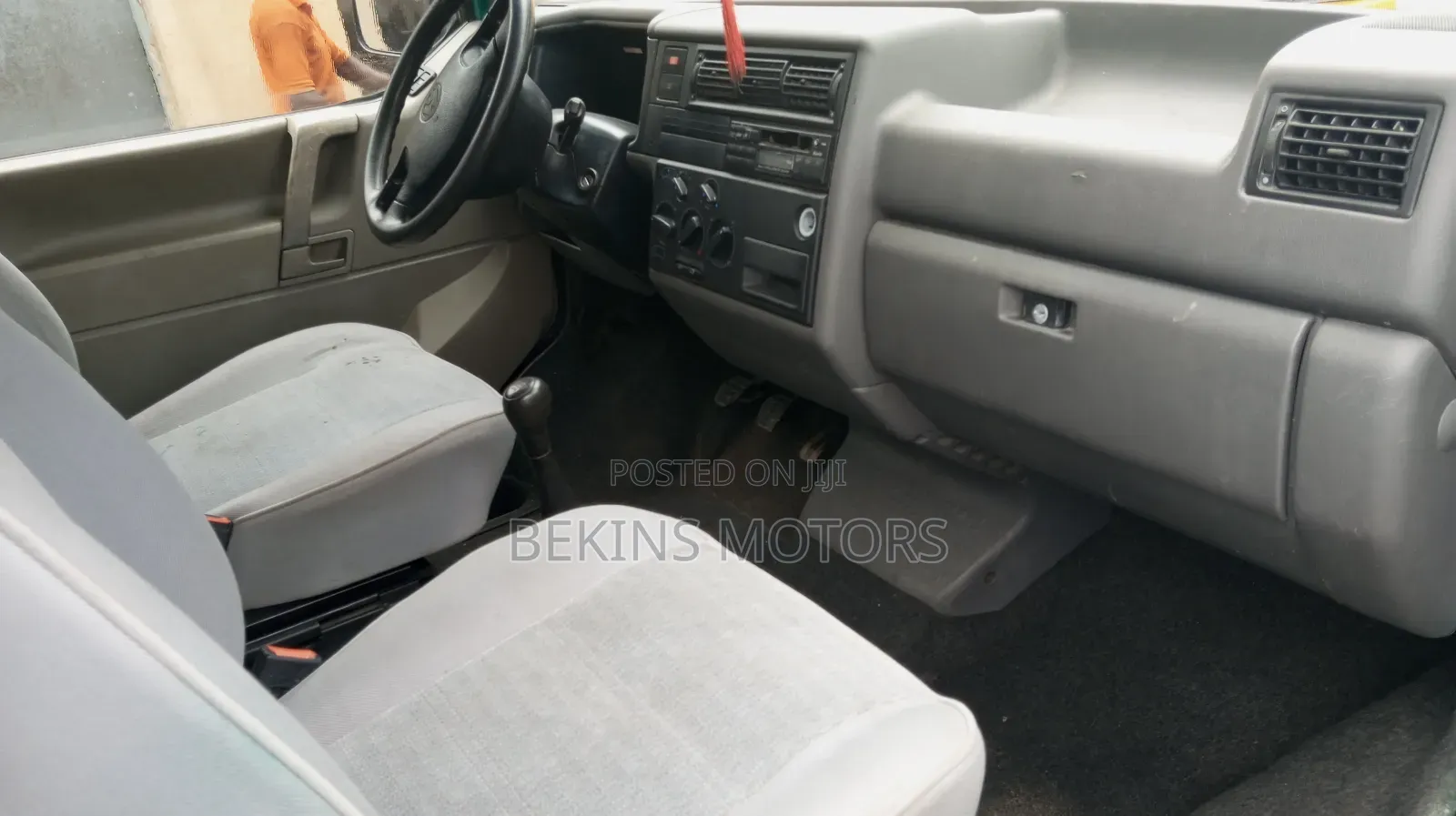 Volkswagen Transporter 2004 Blue