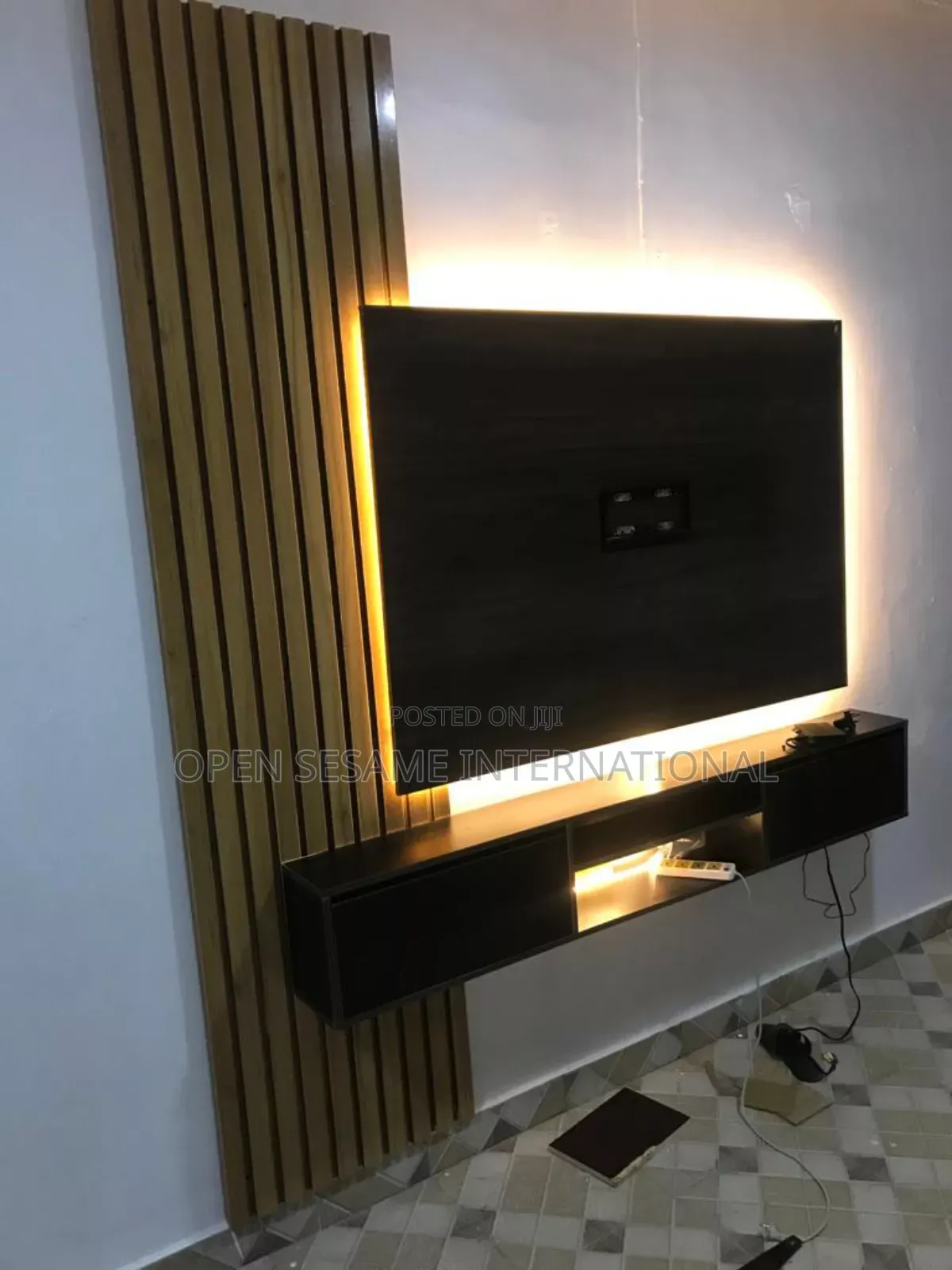 Tv Console With One Side Fluted Panel