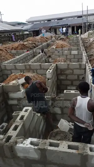 Building Contractors