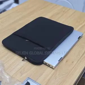 Simple Classic Laptop Bags