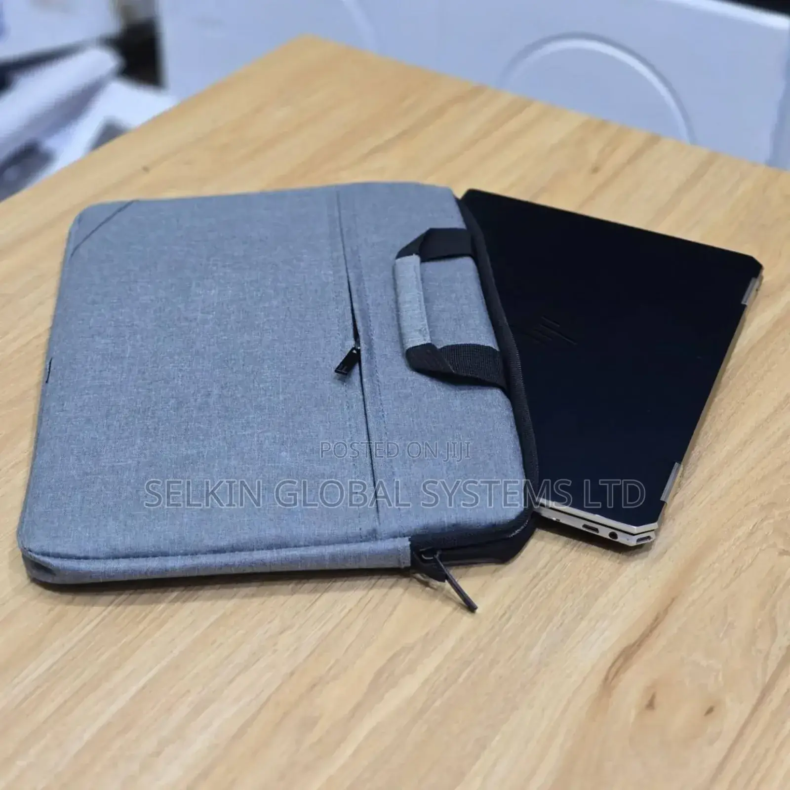 Simple Classic Laptop Bags
