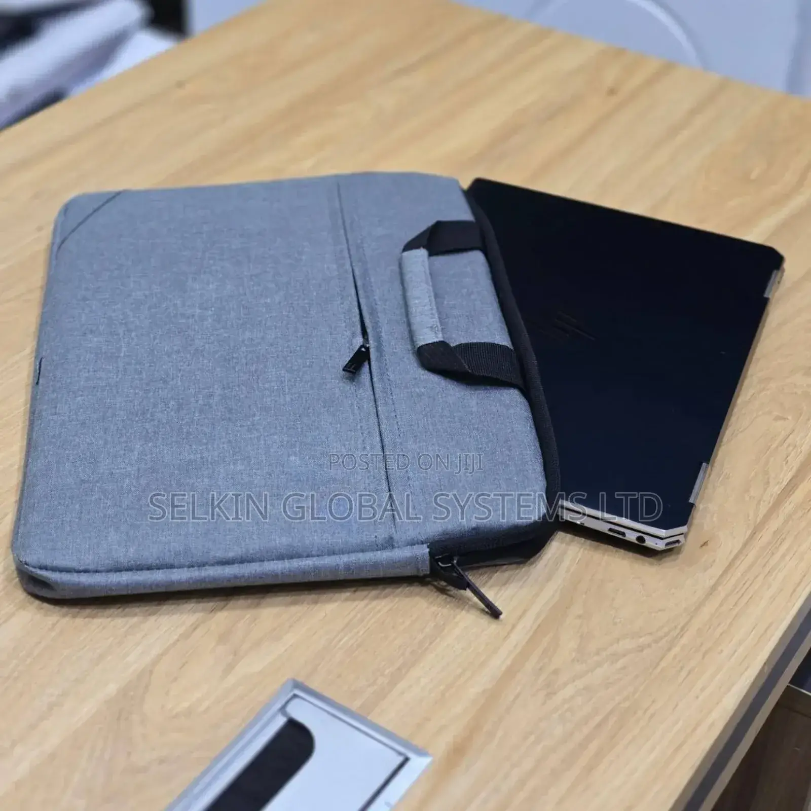 Simple Classic Laptop Bags