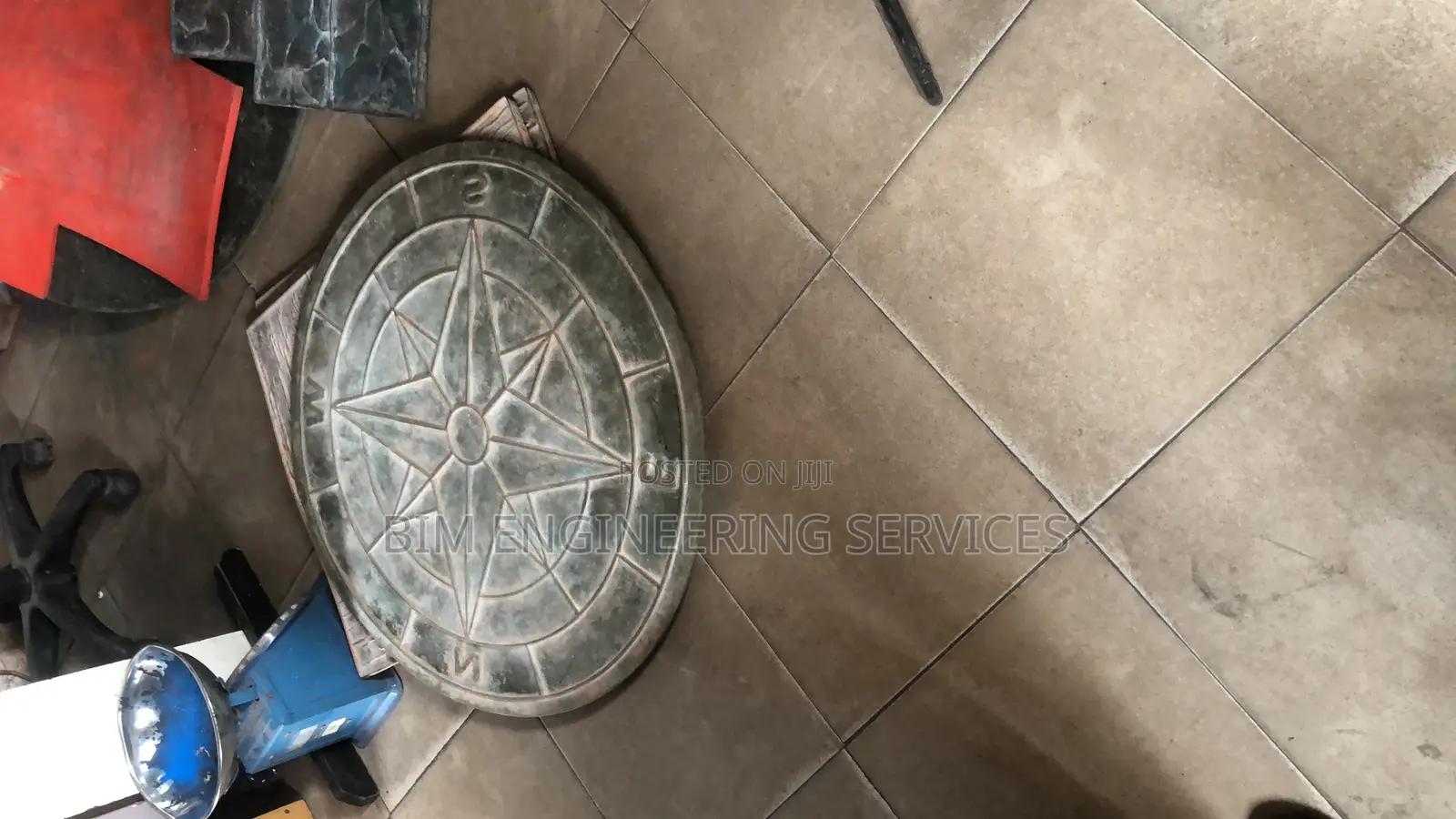 Compass Mart ,Versace Head,Rossete Circle