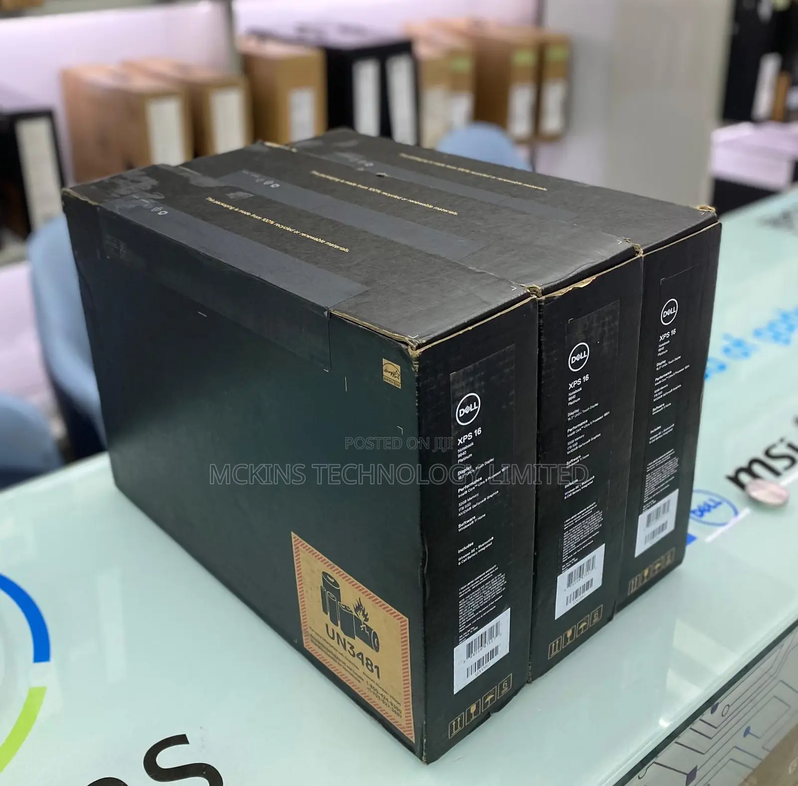 New Laptop Dell 32GB SSD 1T