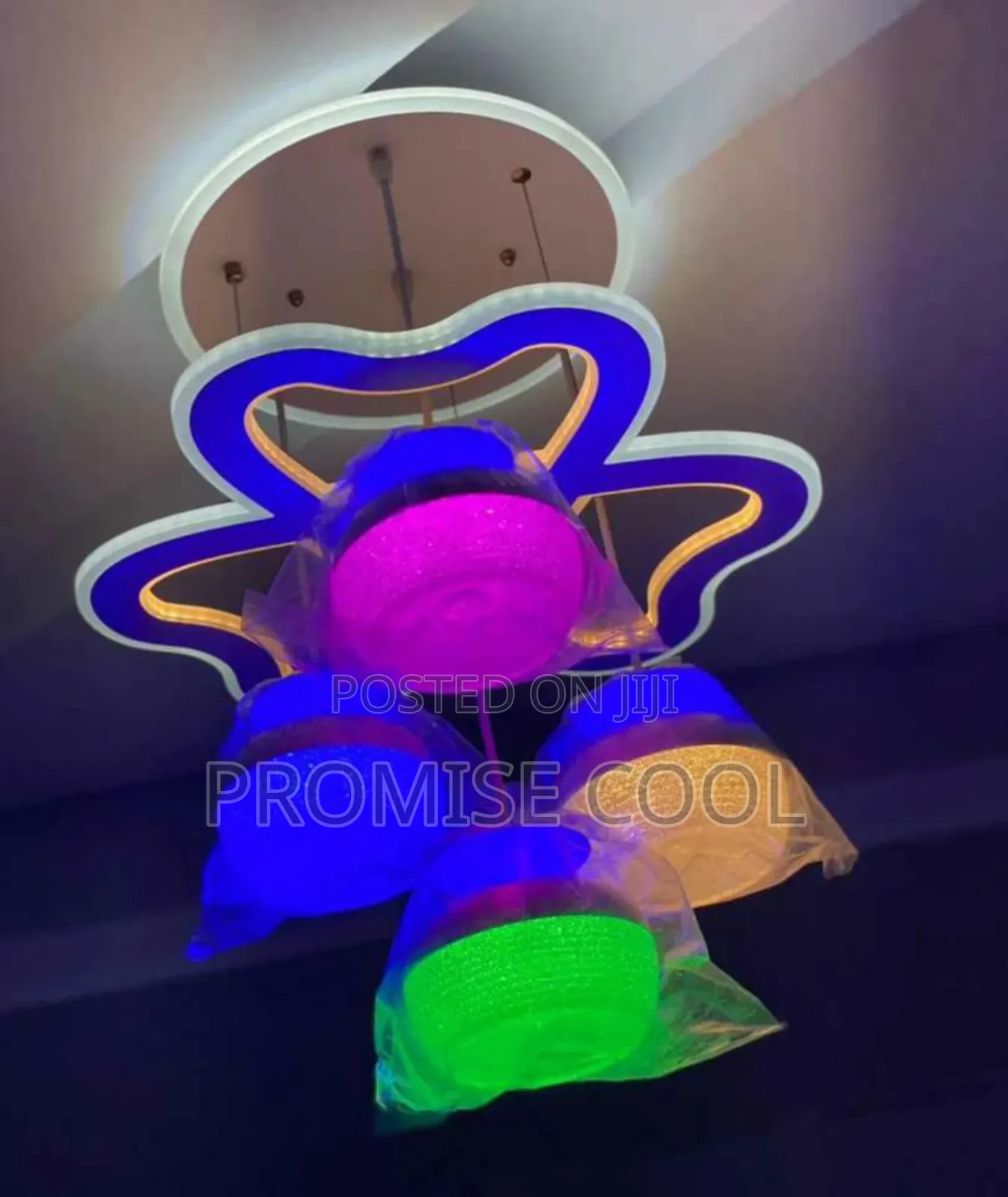 Dropping Light and Socket
