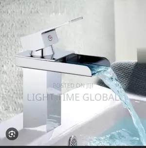 England Waterfall Basin Faucet