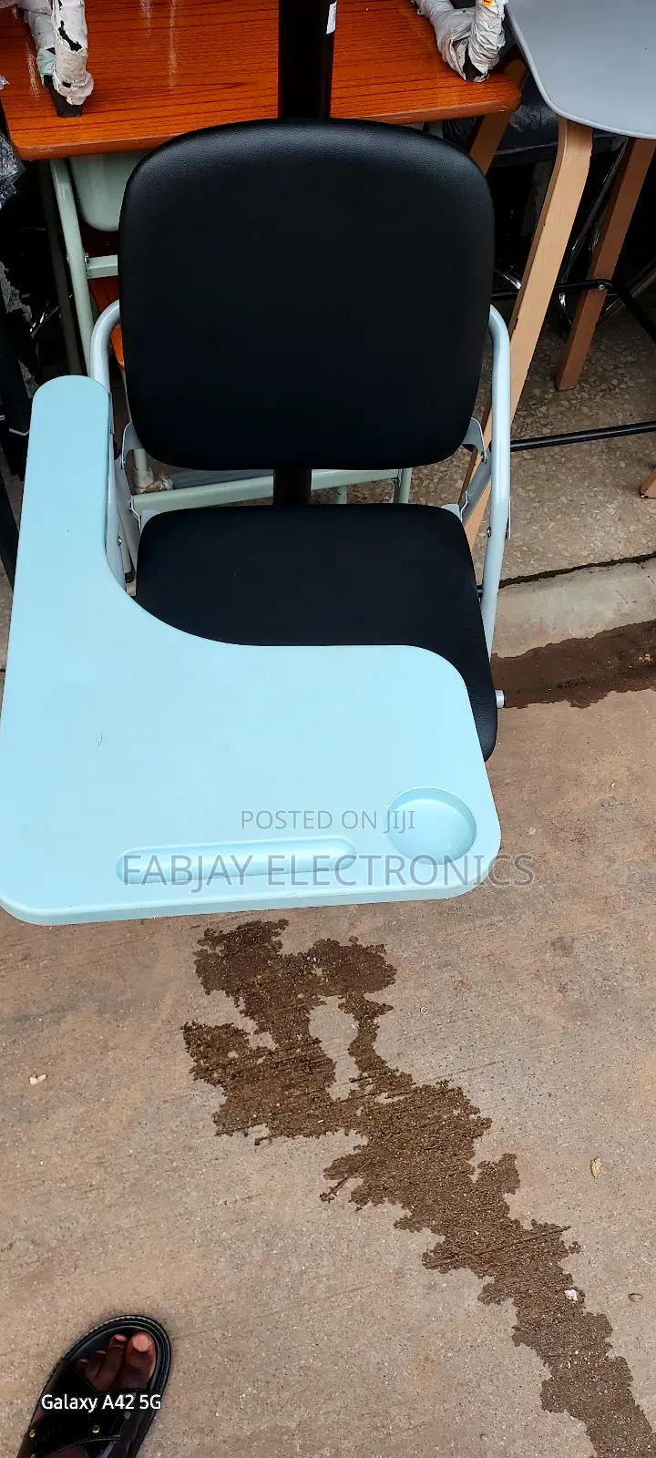 Reding Chair