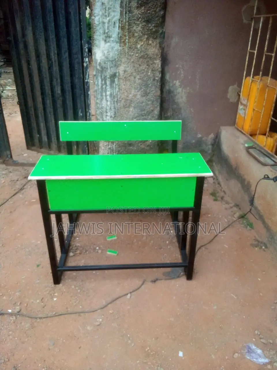 School/Student Chairs/Desk