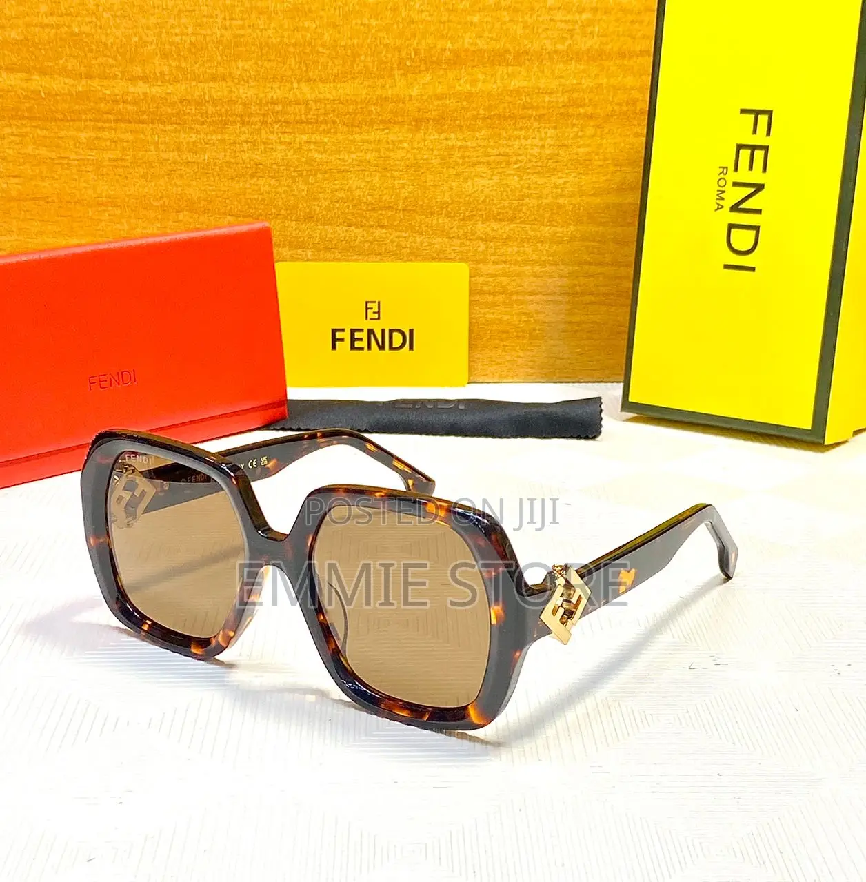 Louis Vuitton Shades