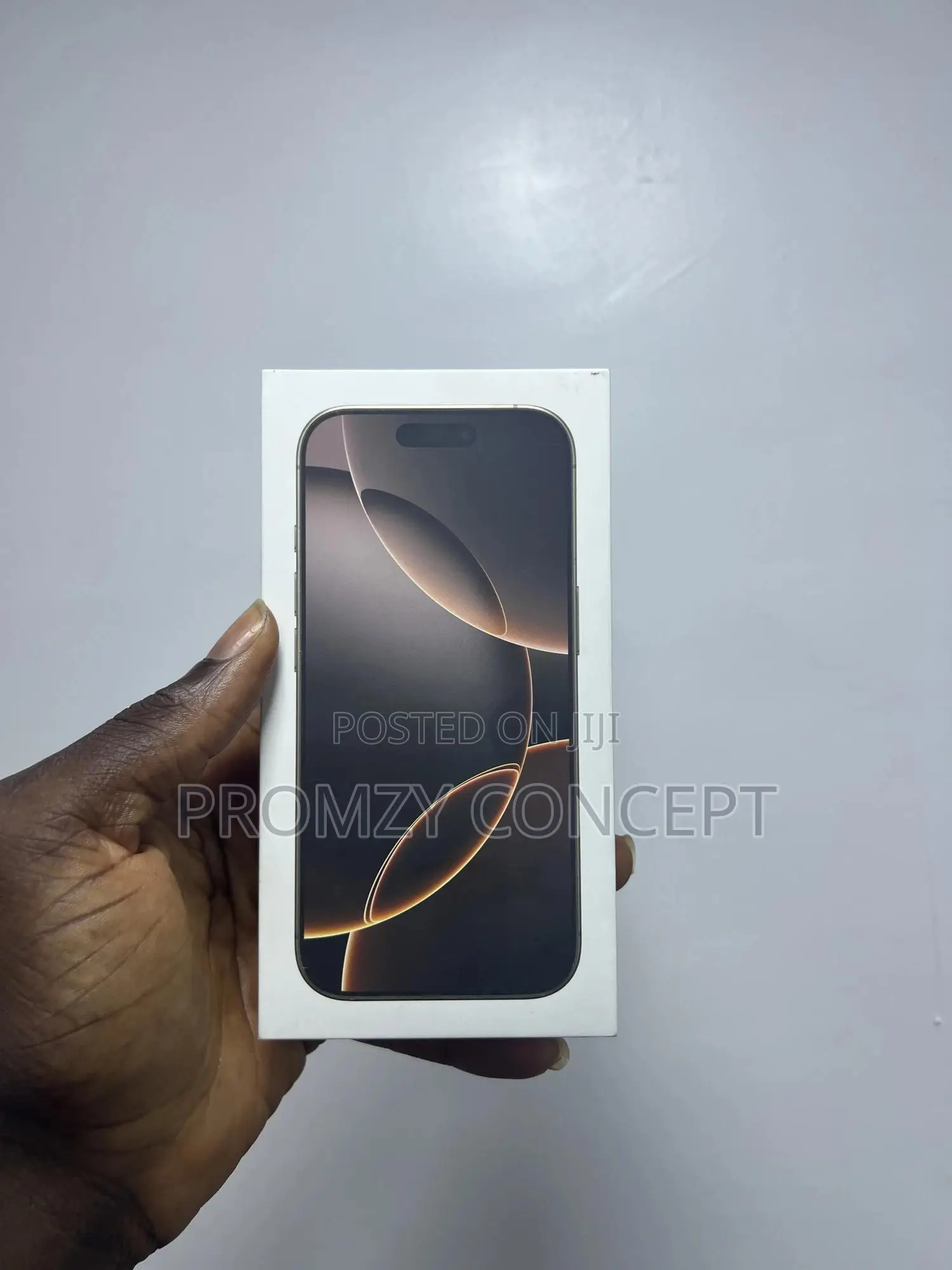 New Apple iPhone 16 Pro 256 GB
