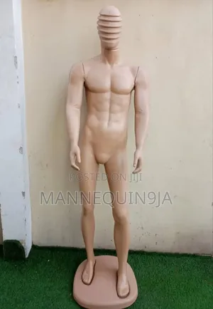 Male Macho Mannequin