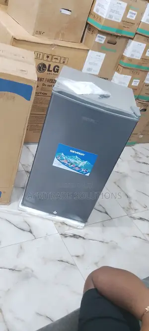 SKYRUN BCD-90J Single Door Fridge (80l)- Compact Size