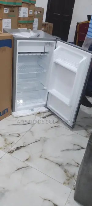 SKYRUN BCD-90J Standard Single Door Fridge (80L)