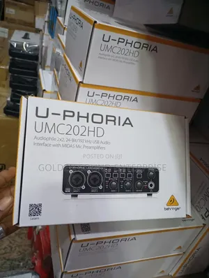 Behringer U-Phoria Umc202hd