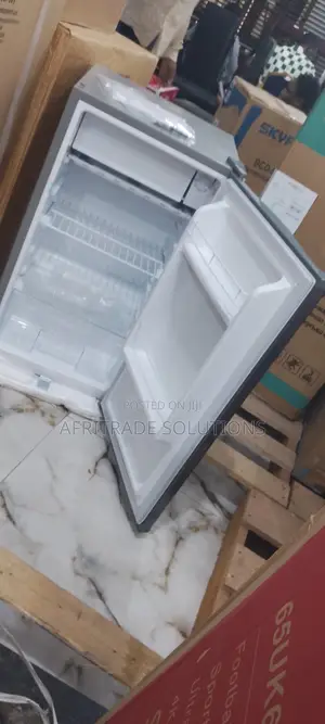 SKYRUN 80 Litres Refrigerator- Keeps Food Fresh