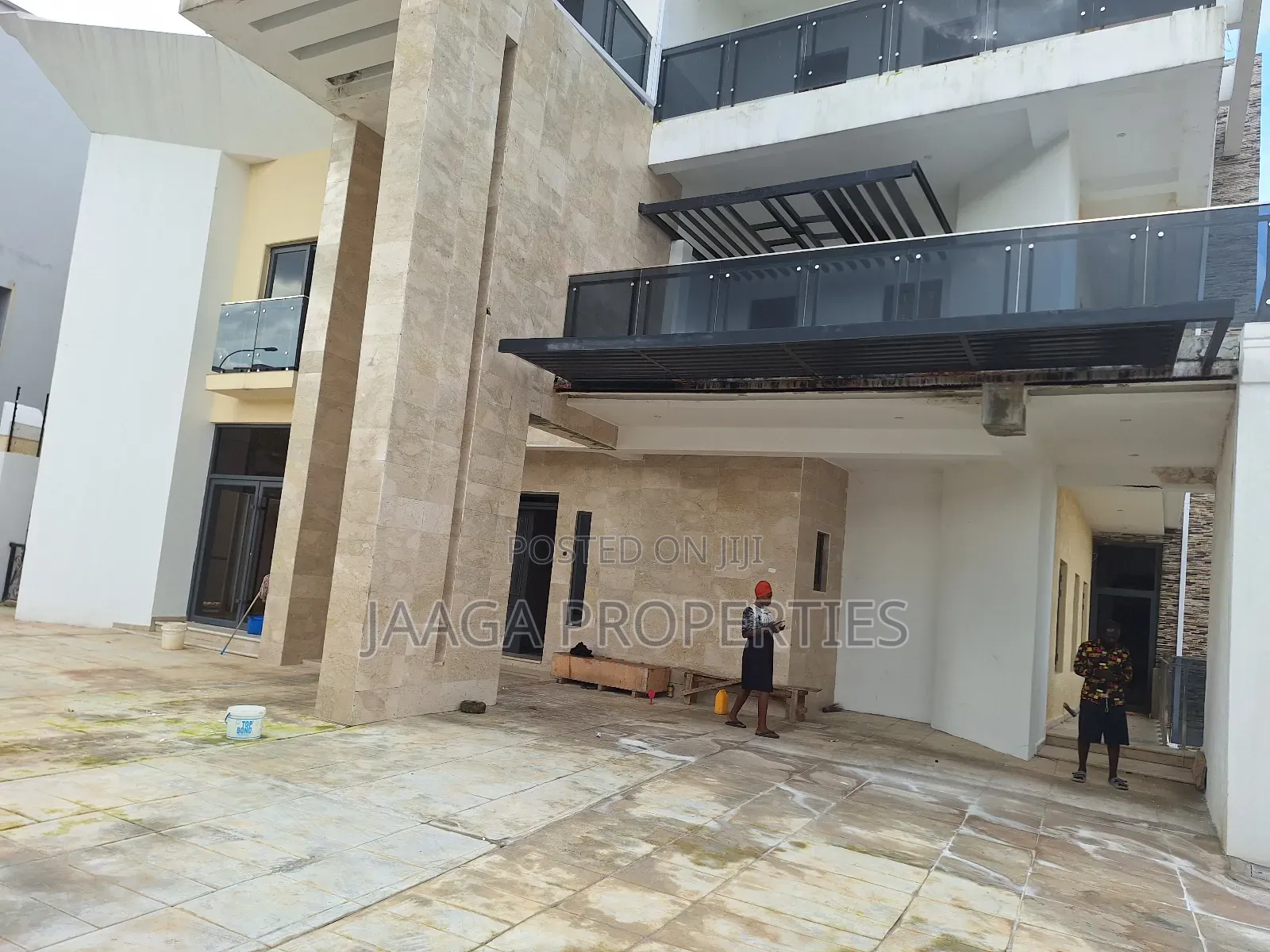 9bdrm Duplex in Katampe Extension for sale