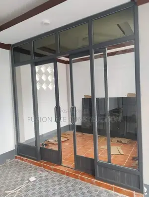 Office Aluminium / Board Participationing