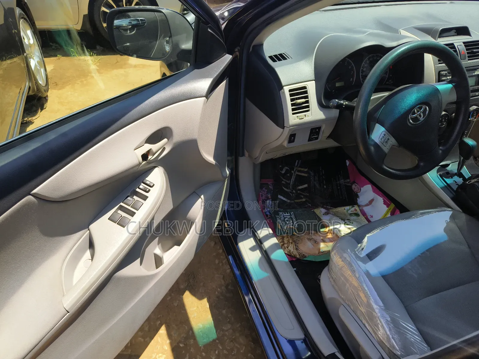 Toyota Corolla 2012 Blue