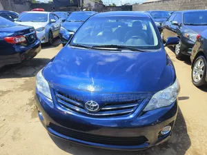 Toyota Corolla 2012 Blue
