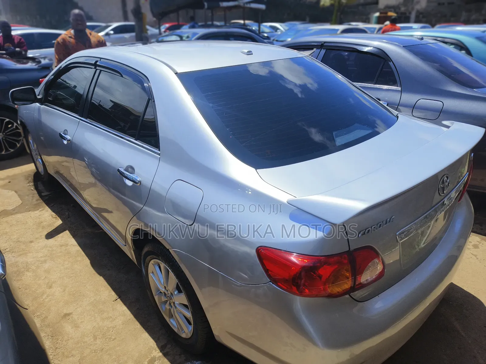 Toyota Corolla 2010 Silver