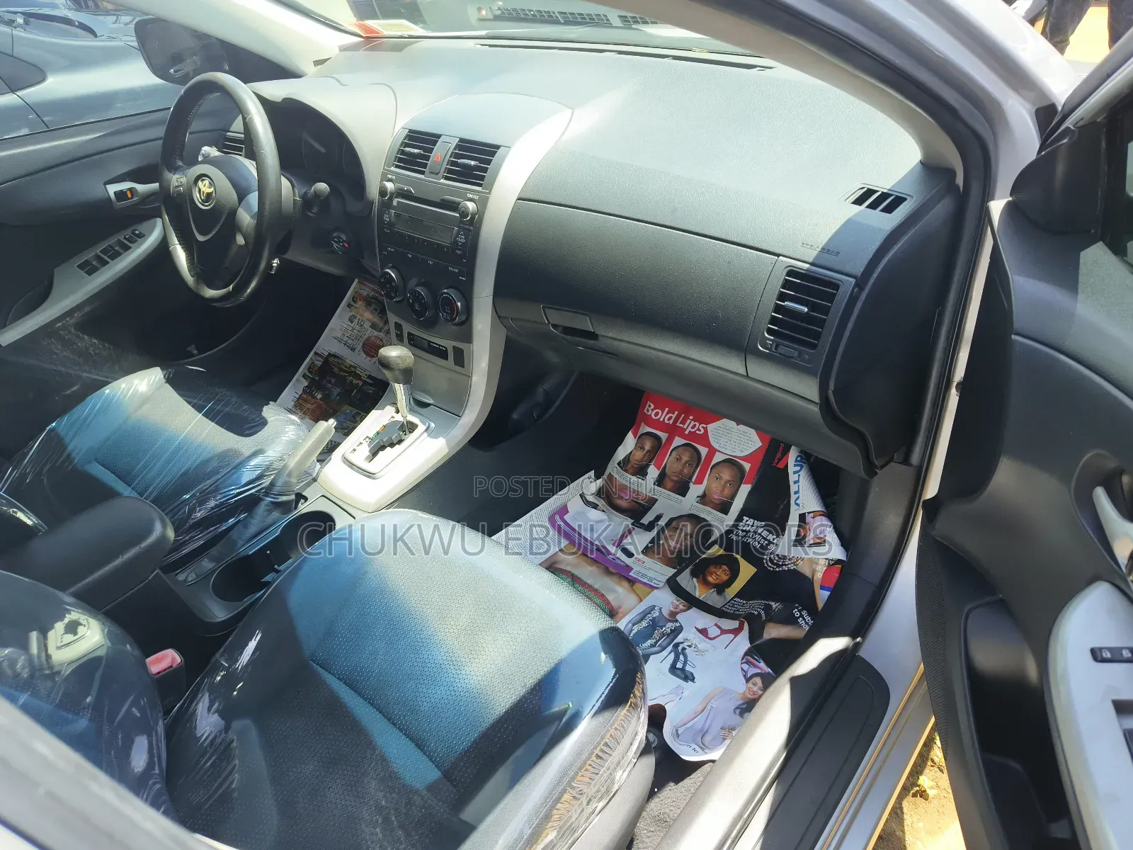 Toyota Corolla 2010 Silver