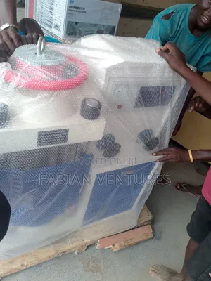 Digital Concrete Compression Testing Machine 2000KN