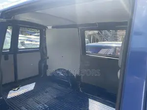 Volkswagen Transporter 2007 Blue