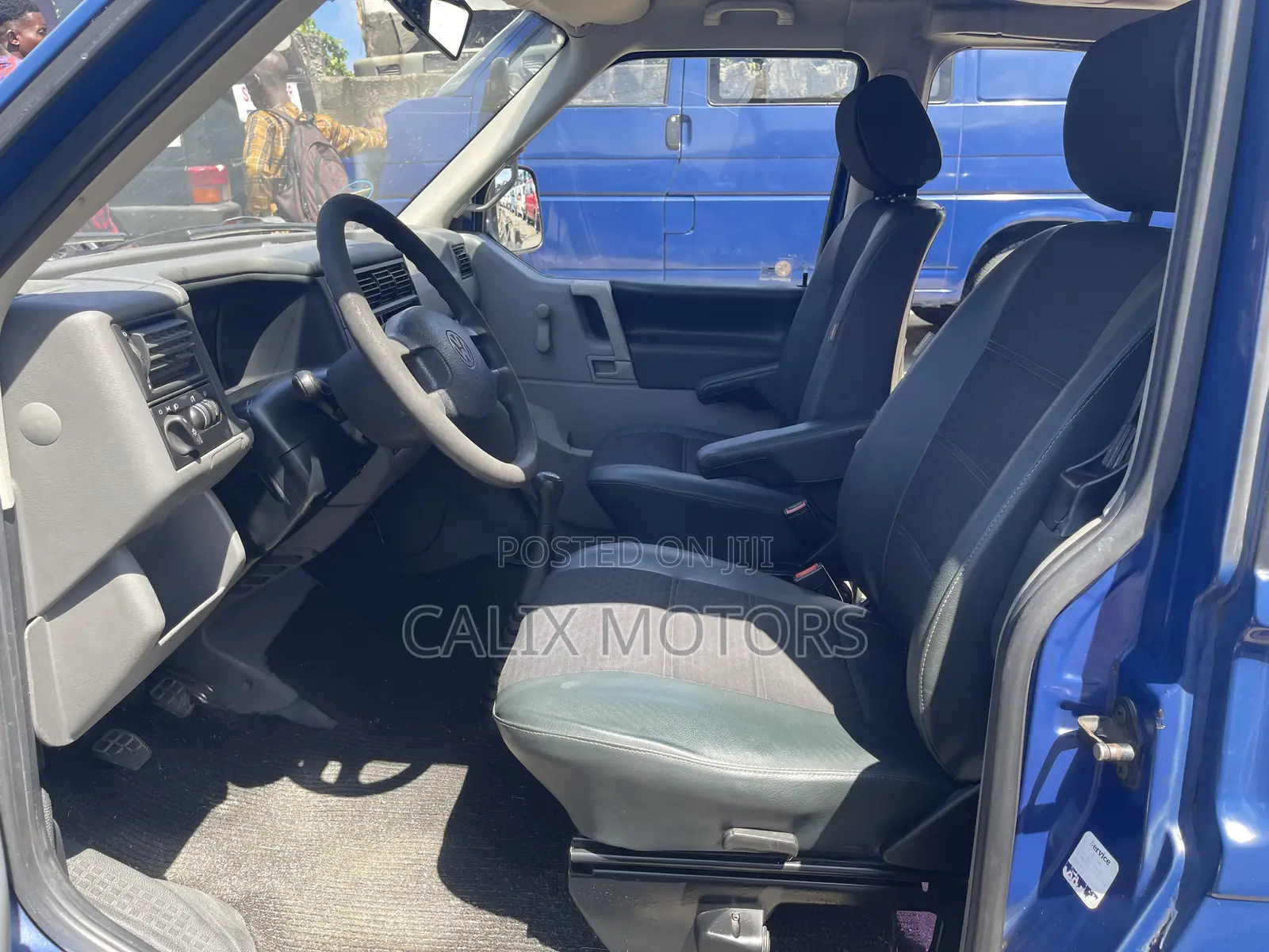 Volkswagen Transporter 2005 Blue