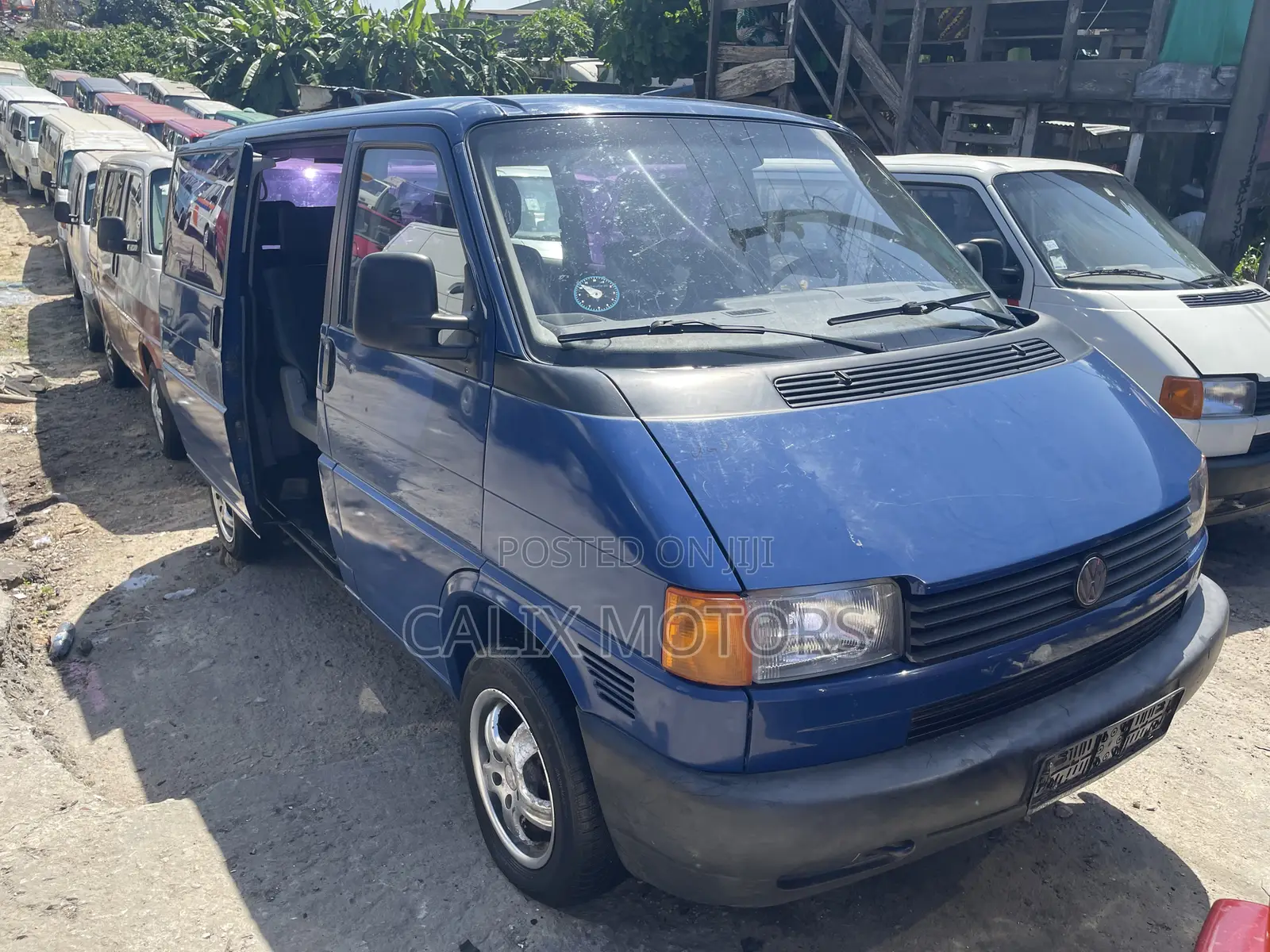 Volkswagen Transporter 2005 Blue